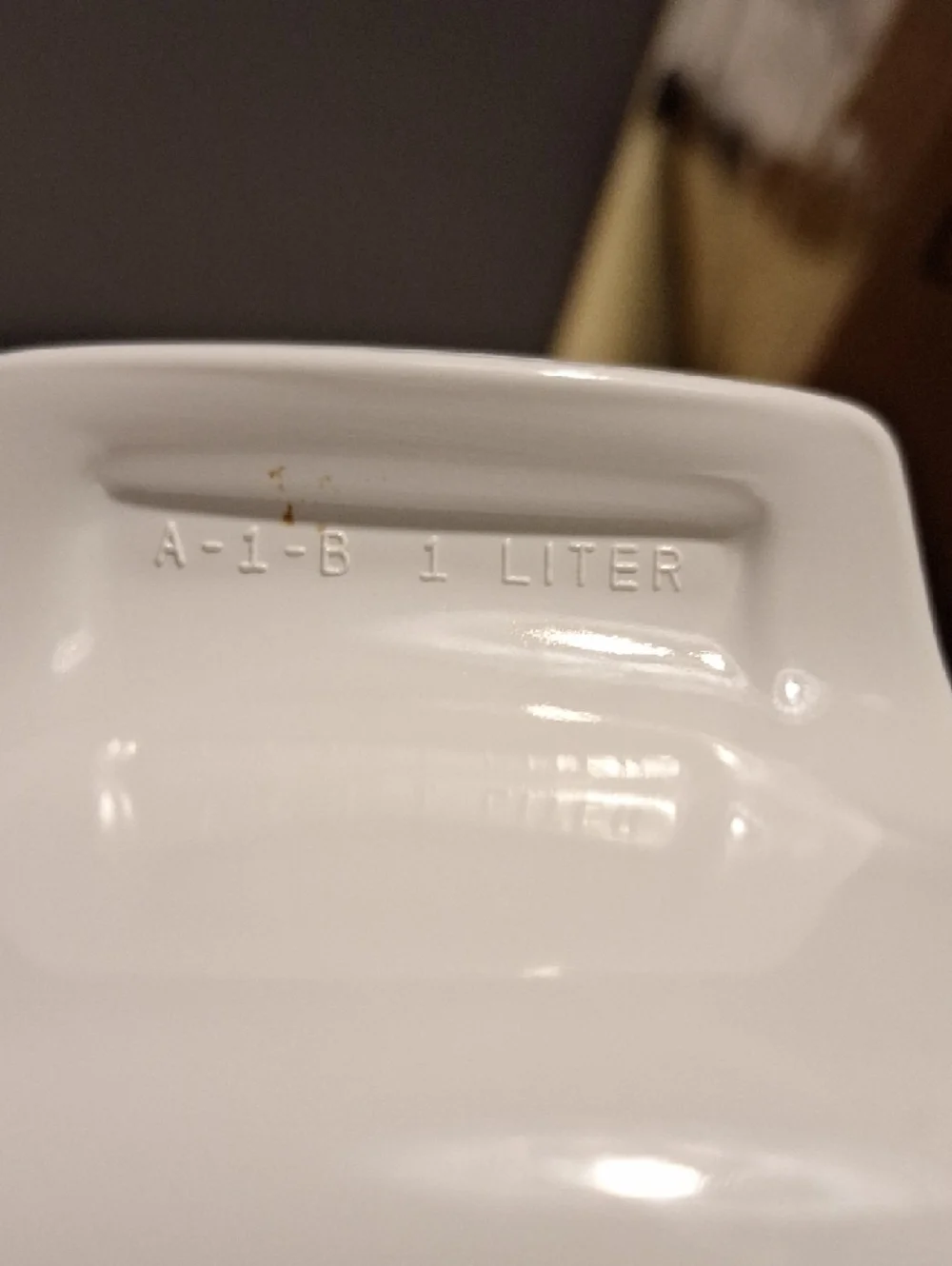 Corningware White  L'Echalote Casserole Dish 